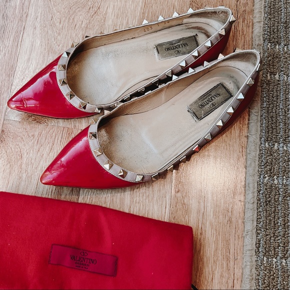 Valentino Garavani Rockstud red patent leather with studs pointed flats … - Picture 5 of 10